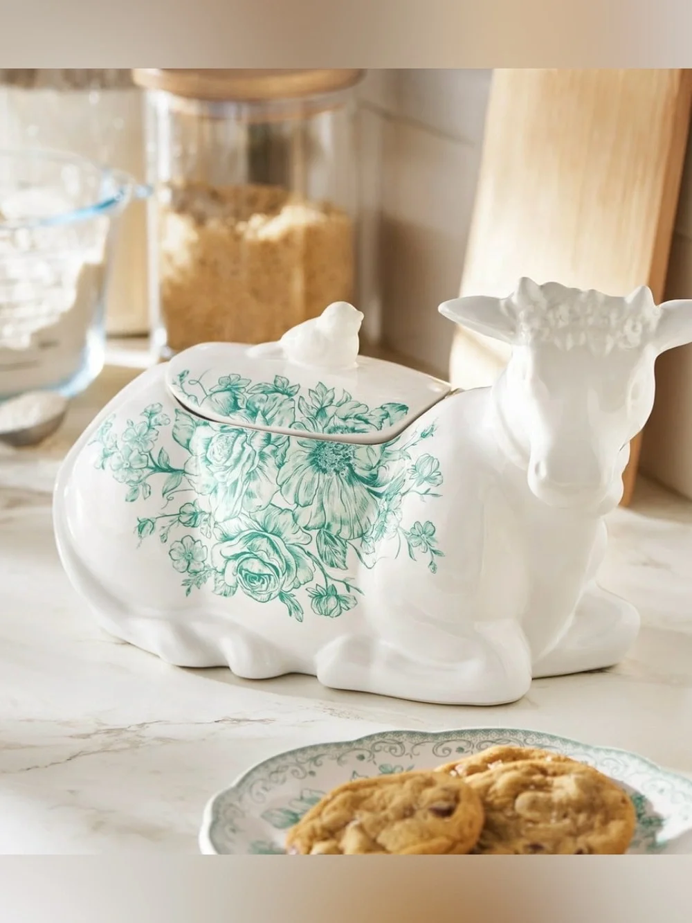 👇$ Drop👇 Pioneer Woman 2025 Agatha Stoneware Cow Cookie Storage Jar